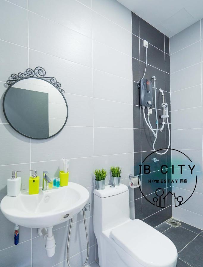 Austin 18 Ikea - Aeon Apartment Johor Bahru Bagian luar foto