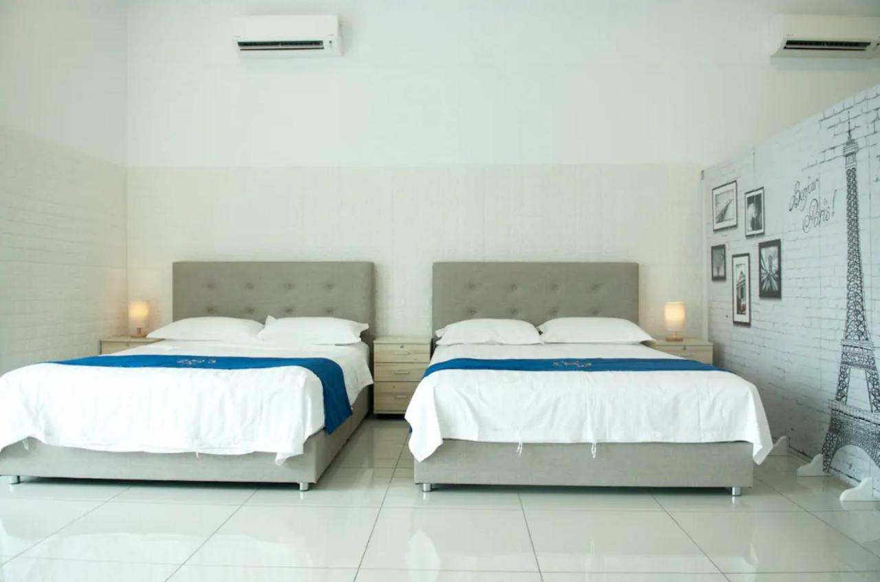 Austin 18 Ikea - Aeon Apartment Johor Bahru Bagian luar foto