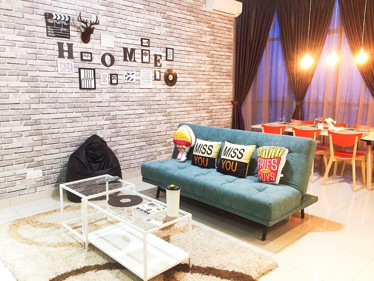 Austin 18 Ikea - Aeon Apartment Johor Bahru Bagian luar foto