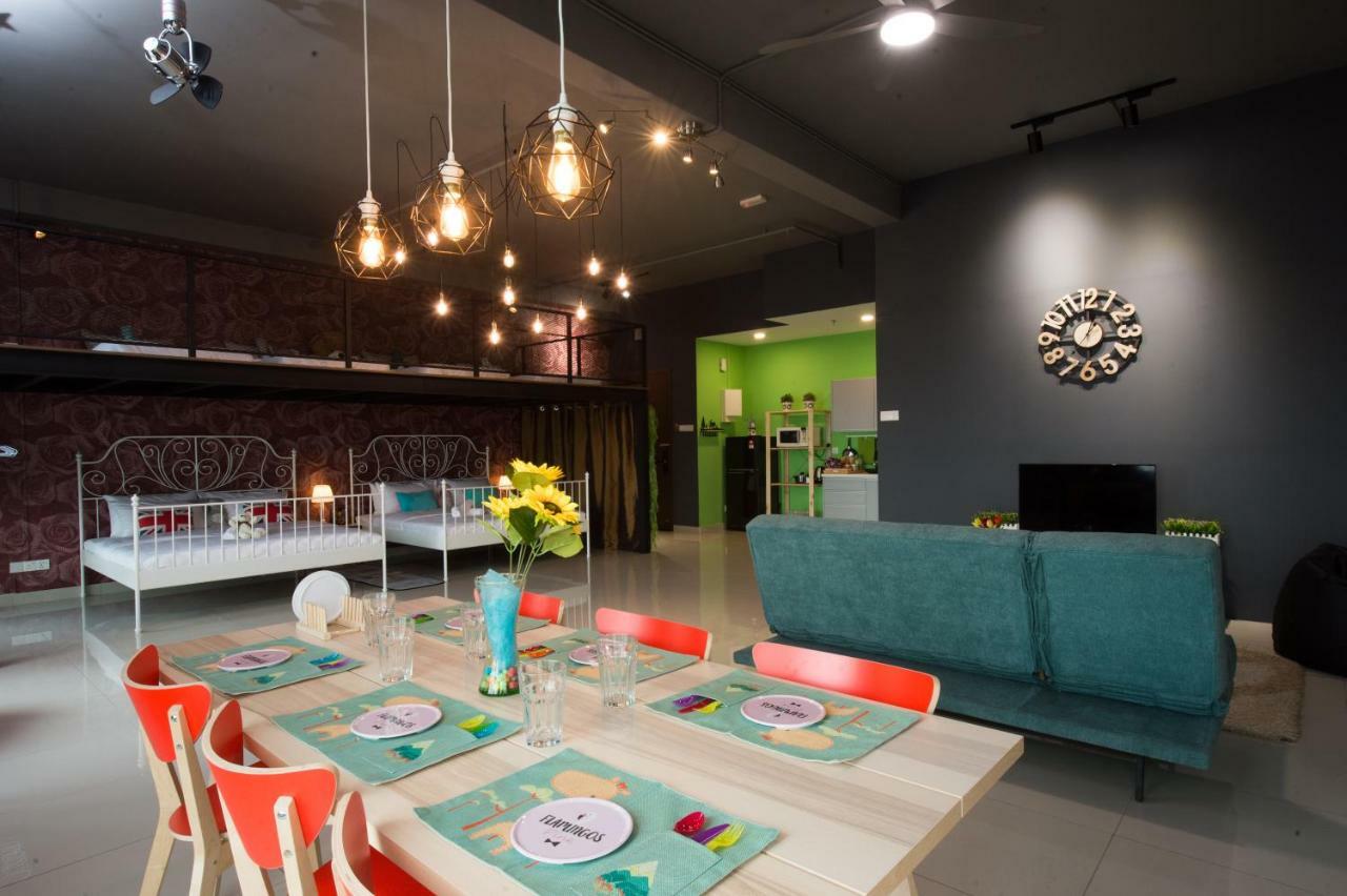 Austin 18 Ikea - Aeon Apartment Johor Bahru Bagian luar foto