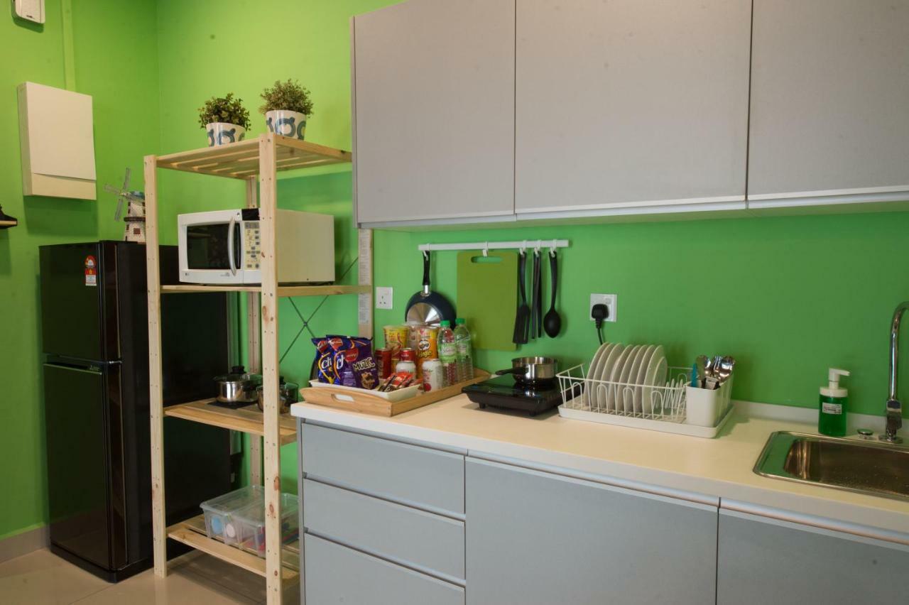 Austin 18 Ikea - Aeon Apartment Johor Bahru Bagian luar foto